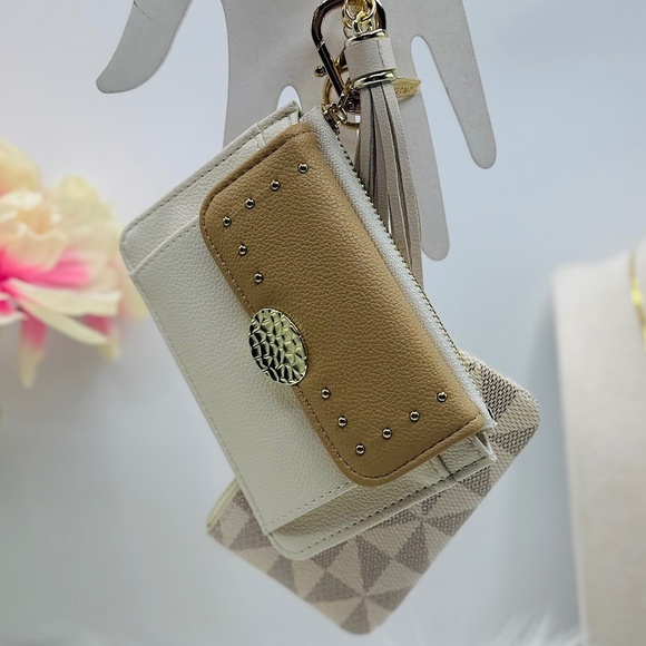 Double Joy Wallet Wristlet Style C - Picture 1 of 8